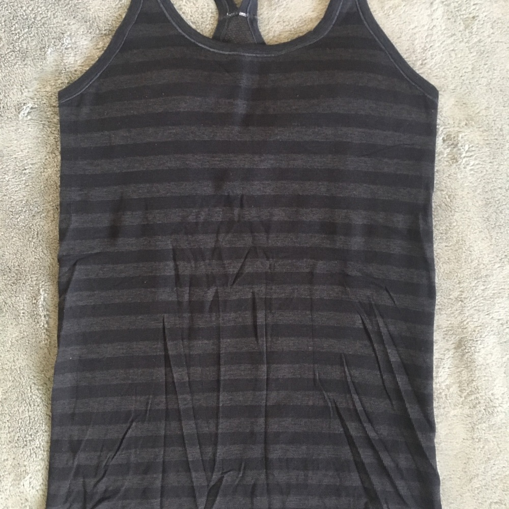 EUC Lululemon tank